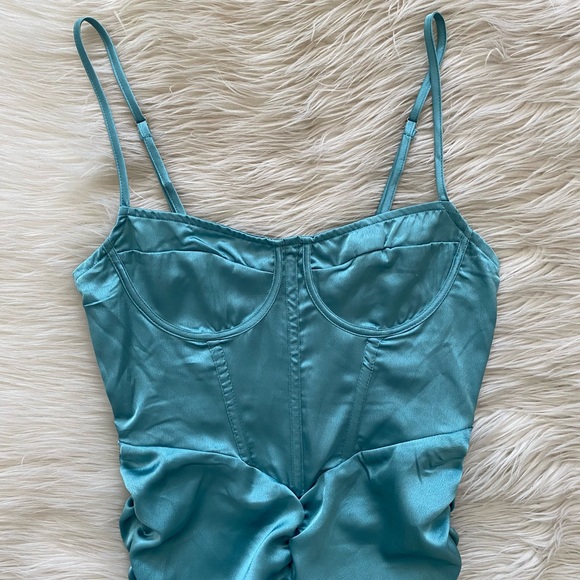 PrettyLittleThing Teal Light Blue Satin Sleeveless Corset Ruched Bodycon Dress - Picture 3 of 12